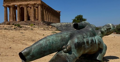 Sicily - Valley of the Temples Temple of Concordia statue