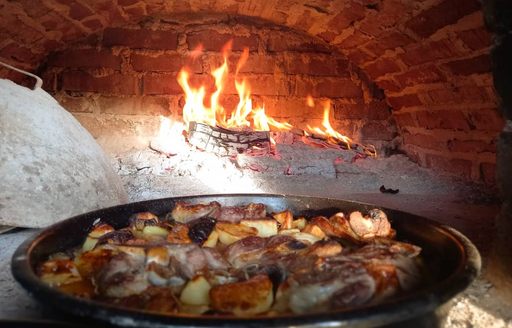 Croatia - Lonely Paradise restaurant food in oven