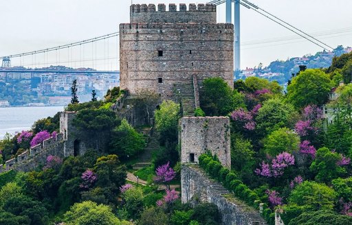 Rumeli Fortress Istanbul greenery