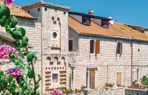 Tvrdalj Castle (Castle of Petar Hektorović) Hvar exterior