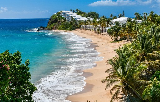 Antigua - Curtain Bluff Resort beach