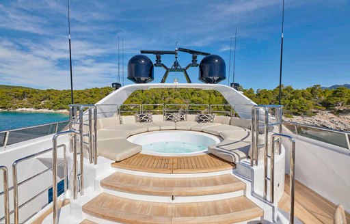 Deck Jacuzzi onboard charter yacht DALOLI