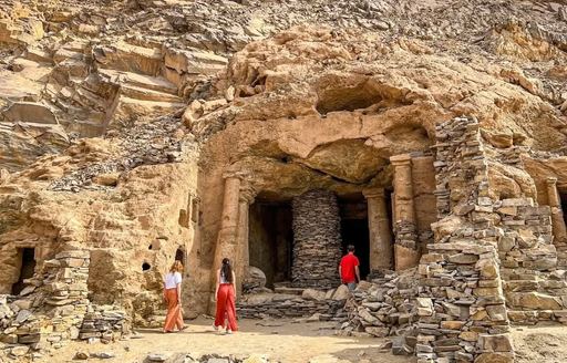 Red Sea - Wadi el Gemal Reserve cliff cave