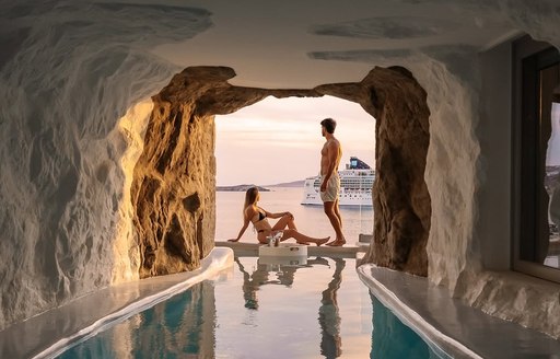 Cavo Tagoo Mykonos pool, people