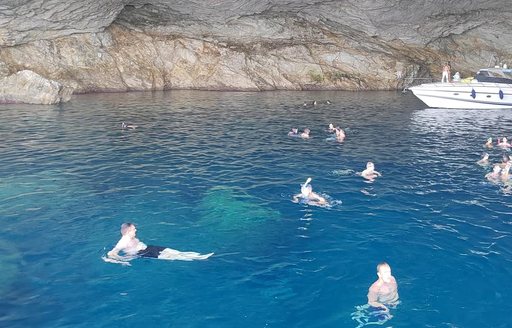 Lefkada - Papanikolis Cave swimming