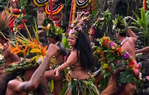 Tahiti - 'Ārahurahu Marae ceremony