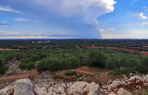 Torre d'en Galmés Menorca surrounds
