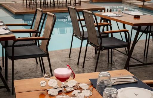 Amente Lefkada pool dining area