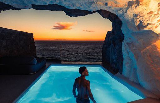 Cavo Tagoo Mykonos pool, sunset