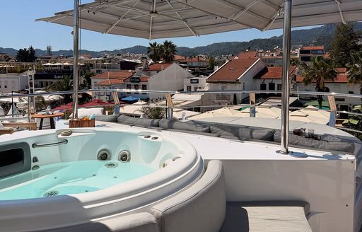A deck Jacuzzi on a superyacht in Marmaris