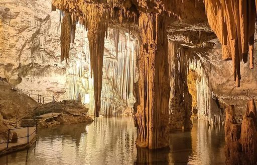 Alghero - Grotta di Nettuno (Neptune's Grotto) cave