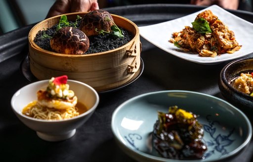 Hakkasan Abu Dhabi food