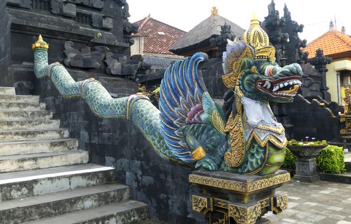 Bali - Tanah Lot dragon