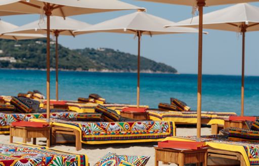 St Tropez - Casa Amor beach loungers