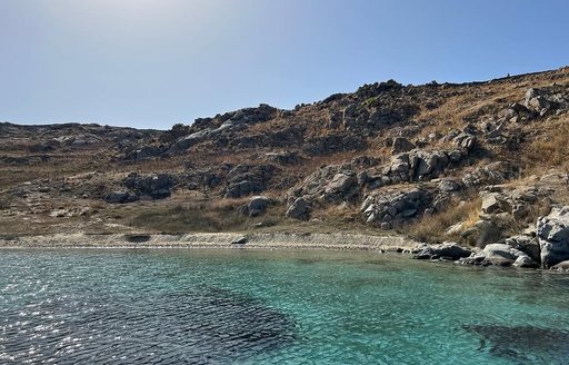 Mykonos - Rineia coast