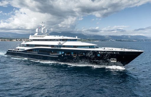 Charter yacht CARINTHIA VII at sea