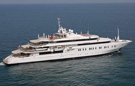 Charter yacht MOONLIGHT II at sea