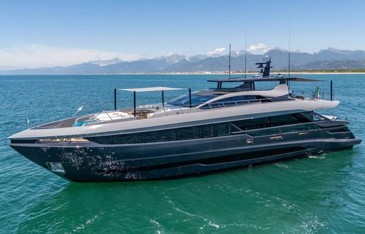 Charter yacht NEVER GIVE UP at anchor
