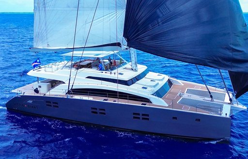 Charter yacht LITTLE GIANT at sea