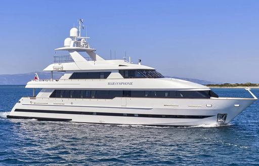 Superyacht charter BLUE SYMPHONIE at sea