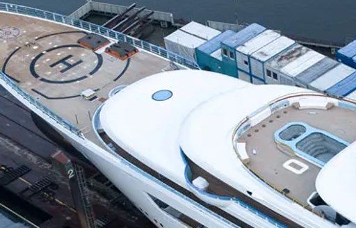Superyacht BOARDWALK foredeck helipad