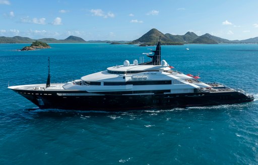 Charter yacht ALFA NERO underway at sea