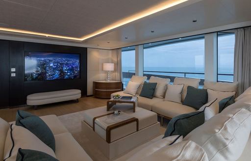 Charter yacht MAVERICK interior lounge