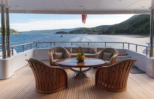 Exterior seating onboard charter yacht TRIDENT