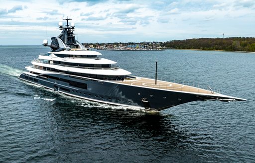 Charter yacht KISMET underway at sea