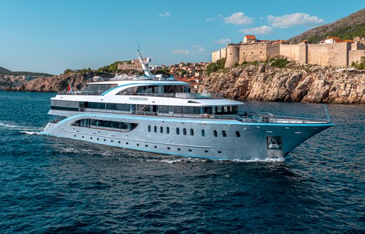 Charter yacht FREEDOM at sea