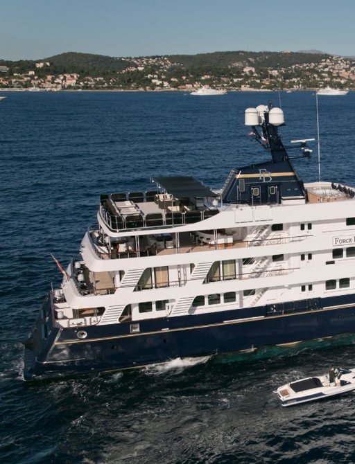 stern view of superyacht ‘Force Blue’ when cruising on charter in the Mediterranean