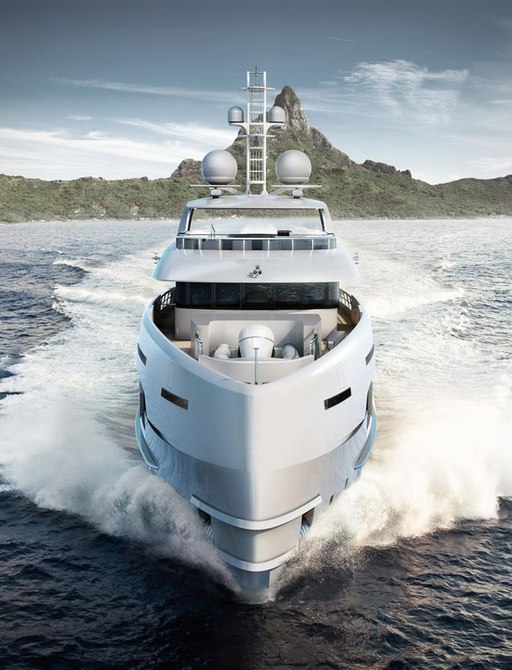 superyacht ela forward facing
