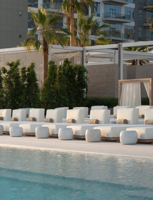 SĀN Beach line of sun loungers