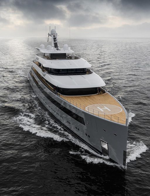 luxury superyacht moonrise on maiden voyage