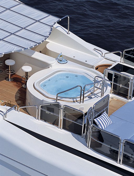 spa pool and bar on the sundeck of motor yacht JO