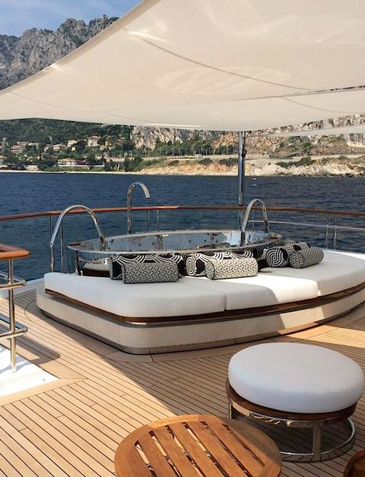 M/Y LADY CHRISTINA sundeck Jacuzzi