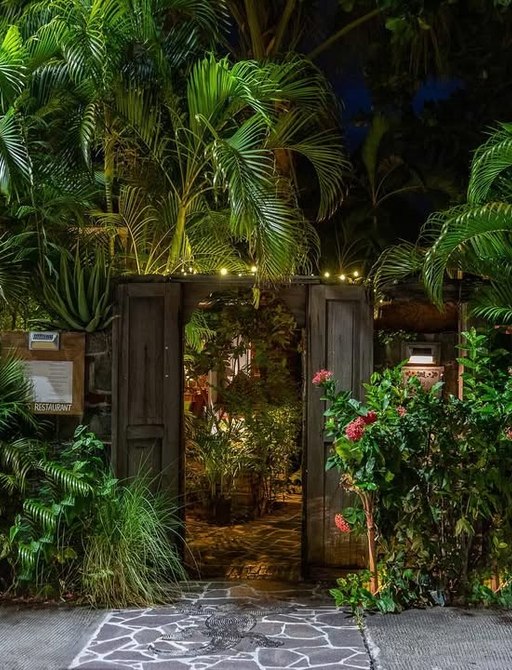 Entrance to Eddy's Ghetto St Barts