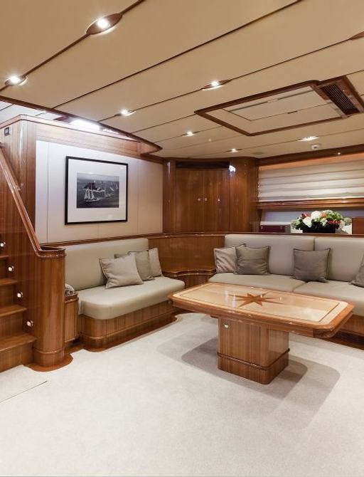 Sailing Yacht 'THIS IS US''s main salon
