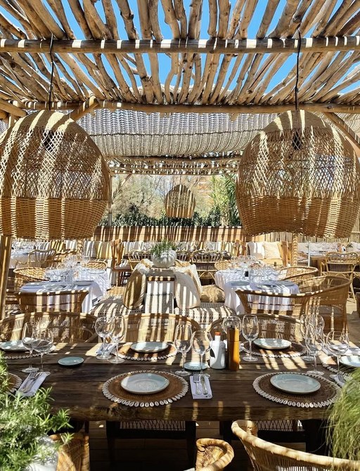 Les Palmiers St Tropez dining area
