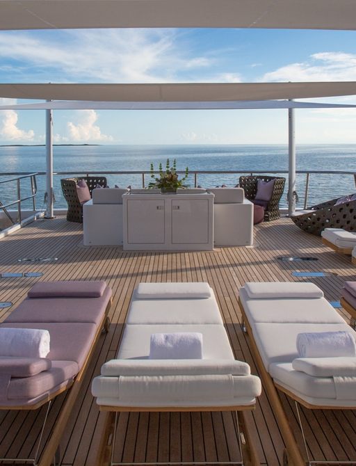 Luxurious sunbathing for charter guests on board MY DREAM