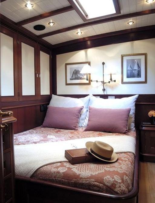 master suite on board luxury yacht SHAMOUN
