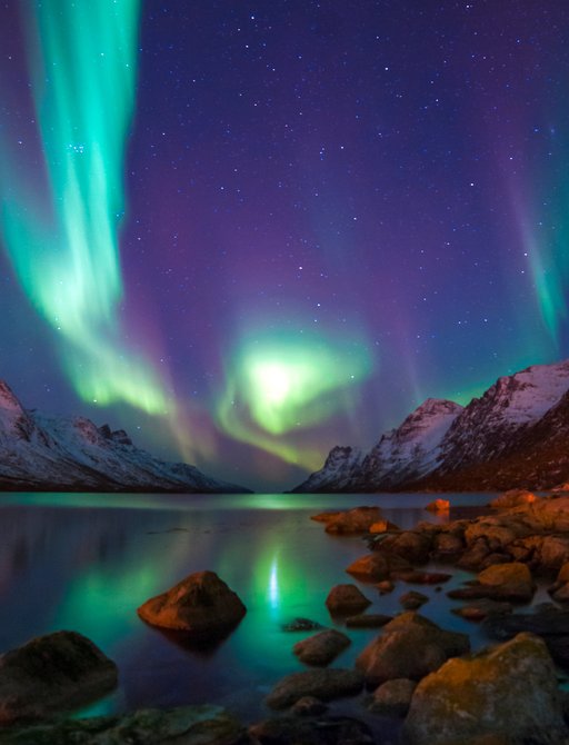 Mesmerising Northern lights in Tromso, Norway