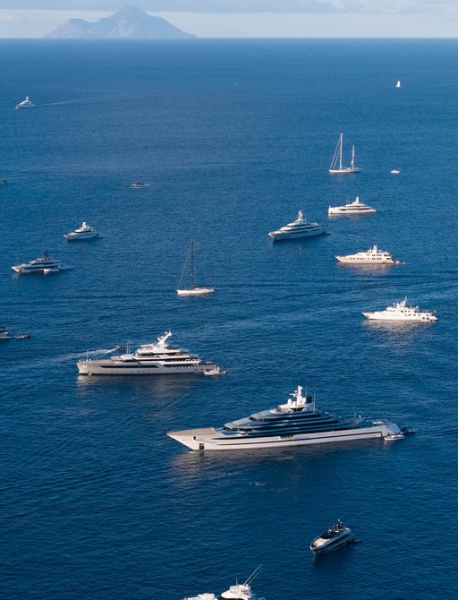 Superyacht charters at anchor in St Barts