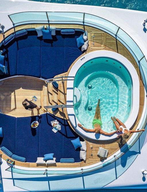 outdoor pool onboard superyacht andiamo