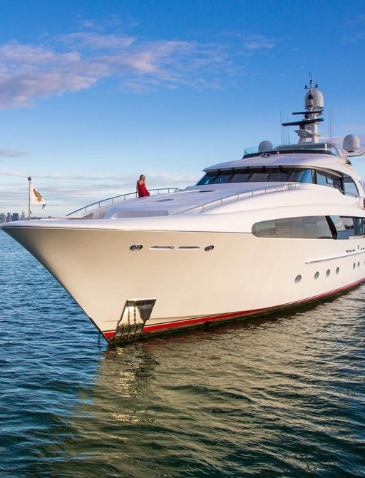 Luxury charter yacht USHER used in film Entourage