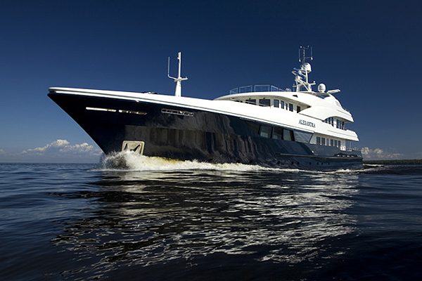 amadeus yacht