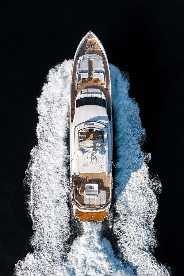 riviera living yacht