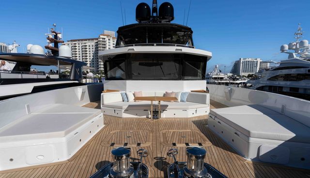 Amore Yacht 2