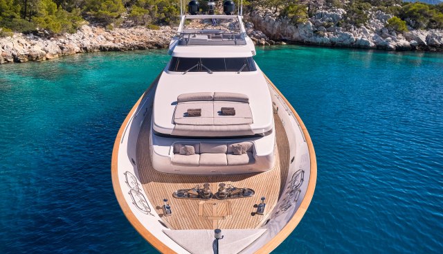 Tigra Yacht 2