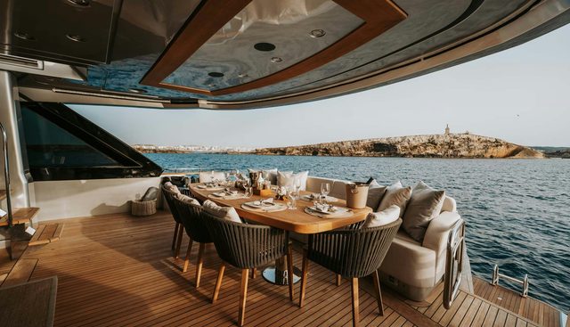 Venus Yacht 4